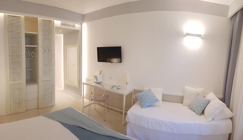 Hotel Gabbiano Beach Vieste Ngoại thất bức ảnh
